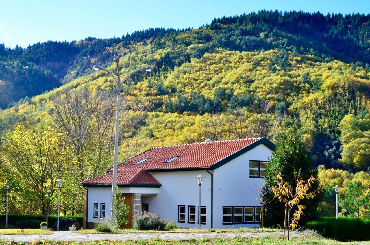 Solar Da Castanha - Forest House Guest House Manteigas Exterior photo